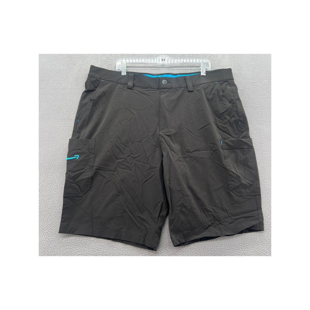 Luly Yang Employee Uniform Cargo Shorts Mens 40 Black Blue Logo Work Activewear